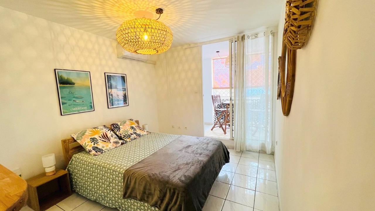 Studio Le Dina St Gilles Boucan Canot Сен-Жиль-ле-Бен Екстер'єр фото