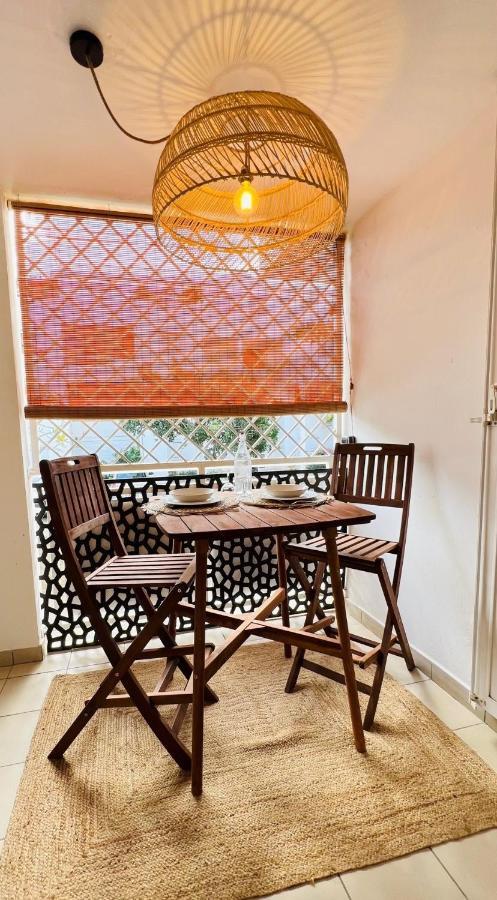 Studio Le Dina St Gilles Boucan Canot Сен-Жиль-ле-Бен Екстер'єр фото