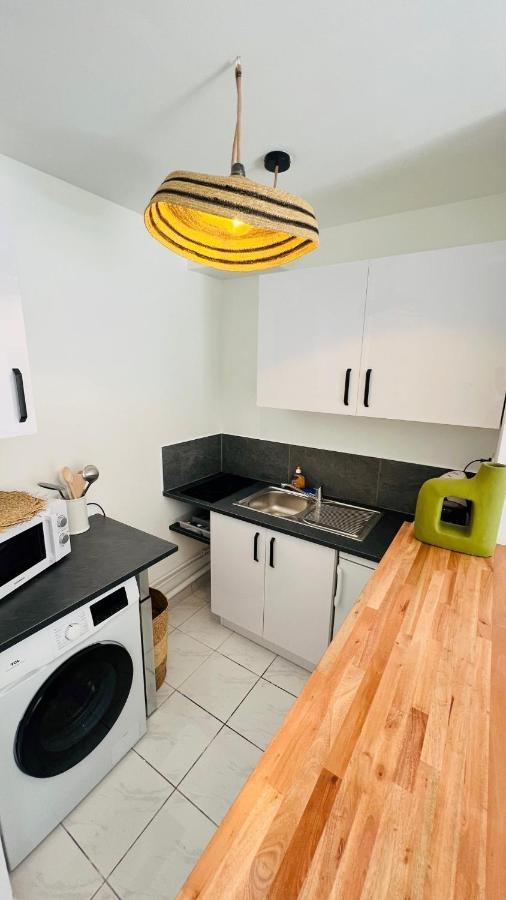 Studio Le Dina St Gilles Boucan Canot Сен-Жиль-ле-Бен Екстер'єр фото